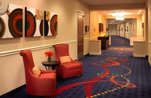 Oakbrook Terrace Hotel | 30 m² Hotel ∙ 127 guests