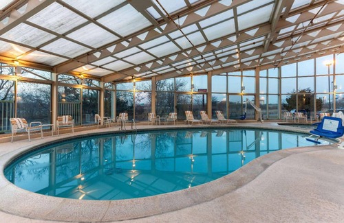 Gurnee Hotel | 30 m² Hotel ∙ 127 guests