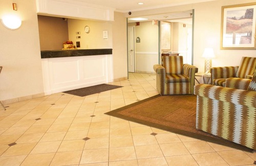 Gurnee Hotel | 30 m² Hotel ∙ 127 guests