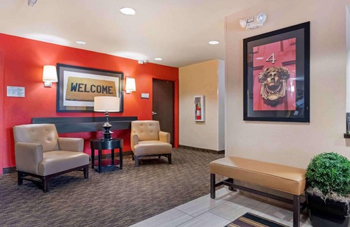 Hanover Park Hotel | 300 m² Hotel ∙ 127 guests