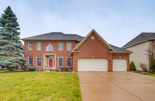 Fox Valley House | 325 m² House ∙ 5 bedrooms ∙ 8 guests