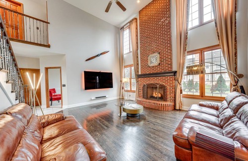 Fox Valley House | 325 m² House ∙ 5 bedrooms ∙ 8 guests