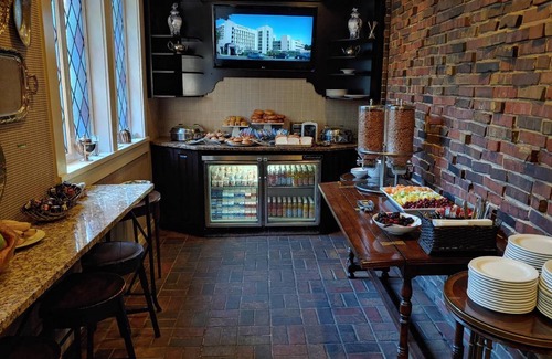 Mitchell House | 37 m² Motel ∙ 127 guests