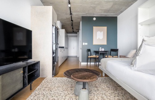 River North Apartment | 41 m² Studio flat ∙ 1 bedroom ∙ 2 guests