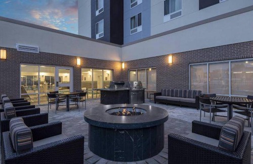 Edwardsville Hotel | 43 m² Hotel ∙ 127 guests