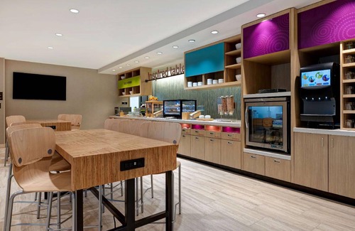 Lincolnshire Hotel | 45 m² Hotel ∙ 127 guests