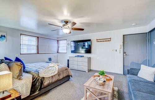 Elmwood Park Apartment | 56 m² Apartment ∙ 1 bedroom ∙ 4 guests