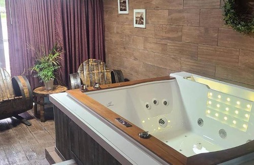 Southern View Hotel | 56 m² Hotel ∙ 8 guests