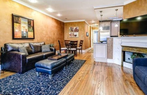 Gold Coast Apartment | 57 #3 - Gold Coast Getaway Suite 3 - Sleeps 6