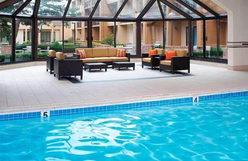 Arlington Heights Hotel | 60 m² Hotel ∙ 8 guests