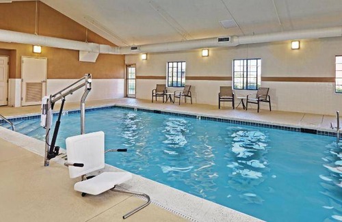Glenview Hotel | 68 m² Hotel ∙ 127 guests