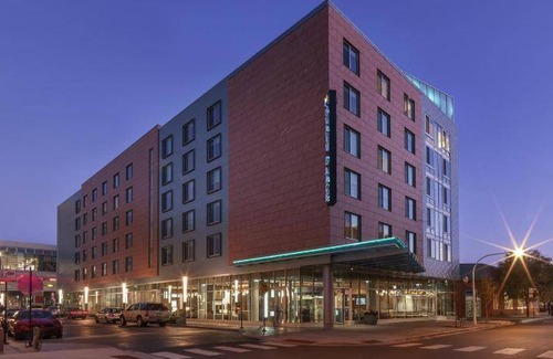 Hyde Park Hotel | 74 m² Hotel ∙ 127 guests