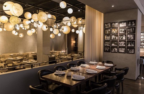 Gold Coast Hotel | 74 m² Hotel ∙ 127 guests
