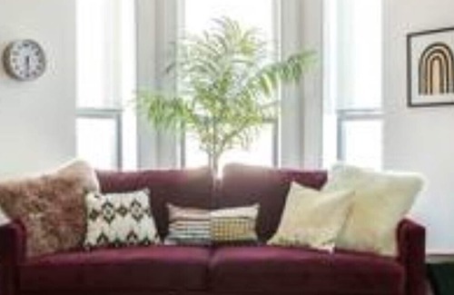 River North House | 858 - 2N BEAUTIFULLY remodeled flat downtown - New Furniture!