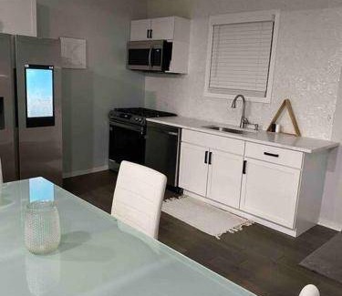 Calumet City Villa | 93 m² Villa ∙ 3 bedrooms ∙ 5 guests