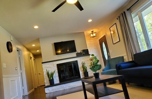 Aurora House | Albor Homes #3, Recently-Renovated!