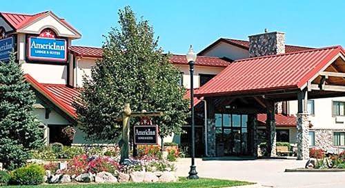 Oswego Hotel | AmericInn by Wyndham Oswego