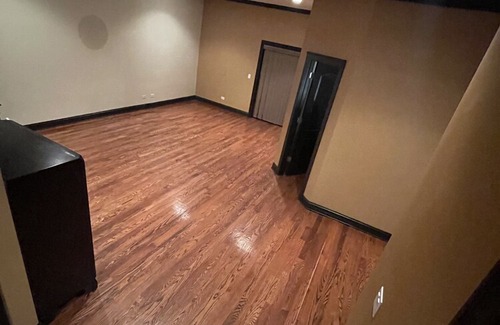 Willowbrook Condo | Beautiful 4 bedroom townhome condo w/fireplace