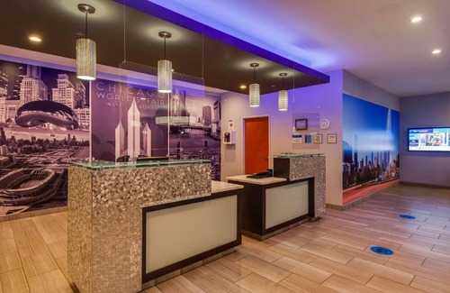 Indian Village Hotel | Best Western Plus Hyde Park Chicago Hotel