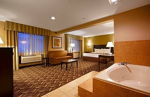 Pontiac Hotel | Best Western Pontiac Inn