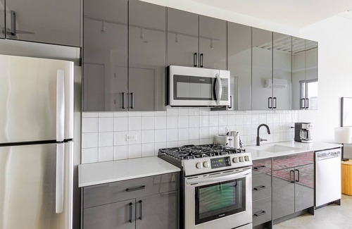 Near West Side Apartment | Blueground | West Loop, gym & bbq, nr Willis Tower