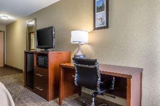Collinsville Hotel | Comfort Inn Collinsville near St Louis