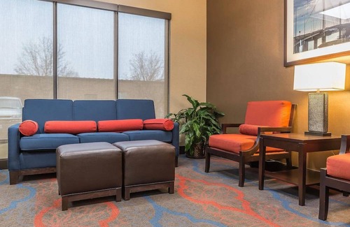 Alton Hotel | Comfort Inn