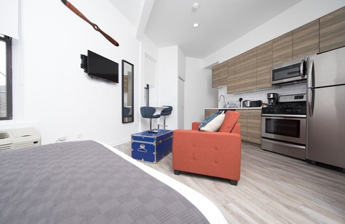 River West Apartment | Comfortable studio in Chicago