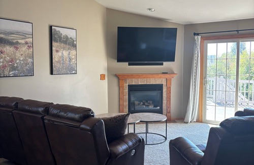 Washington House | Convenient 4-bedroom house, close to everything