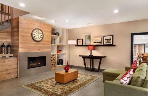 Romeoville Hotel | Country Inn & Suites by Radisson Romeoville I-55