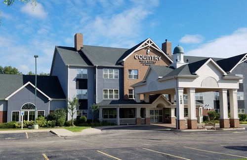 Zion Hotel | Country Inn & Suites by Radisson, Zion, IL