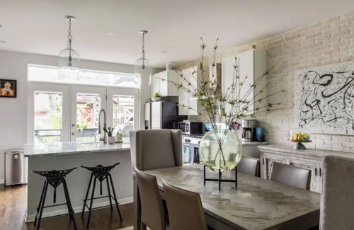 East Village House | EAST VILLAGE 4-LEVEL-HOUSE WITH 5 BATHS & COVERED ATTACHED GARAGE