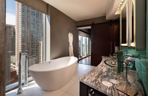 Near North Side Hotel | Eurostars Magnificent Mile