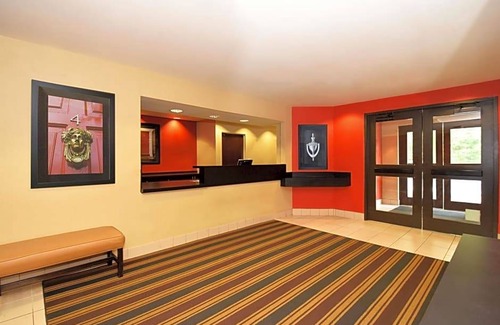 Bloomington Hotel | Extended Stay America Suites Bloomington Normal