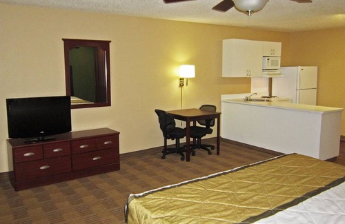 Rockford Hotel | Extended Stay America Suites Rockford I90