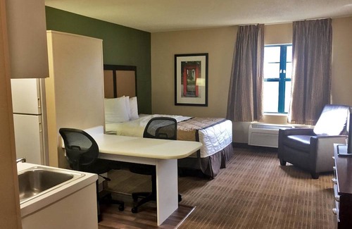 Gurnee Hotel | Extended Stay America Suites Chicago Gurnee