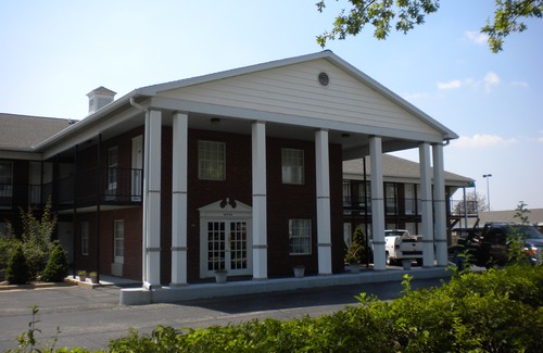 Rantoul Hotel | First Heritage Inn Rantoul