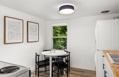 Morton Apartment | Halcyon Haven - A Heavenly Homestead for 4