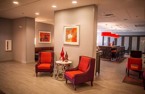 Pontiac Hotel | Hampton Inn Pontiac
