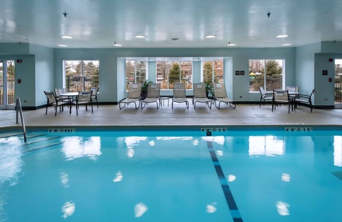 Lincolnshire Hotel | Hampton Inn & Suites Chicago/Lincolnshire