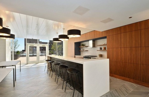 South Loop Apartment | Hip South Loop Studio w/Lounge, Pool & Gym nr Grant Park, by Blueground