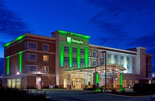 Aurora Hotel | Holiday Inn Aurora North - Naperville, an Ihg Hotel