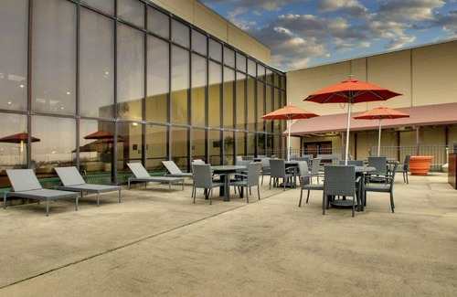 Mount Vernon Hotel | Hotel ∙ 2 bedrooms ∙ 127 guests