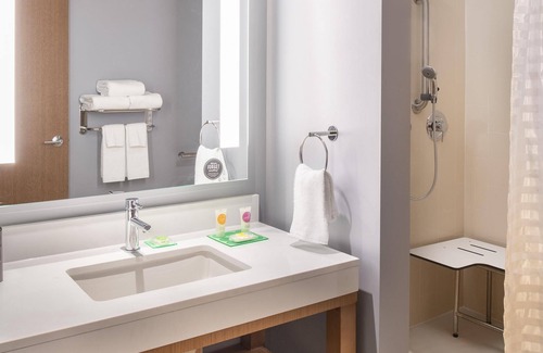 East Moline Hotel | Hyatt Place East Moline Quad Cities