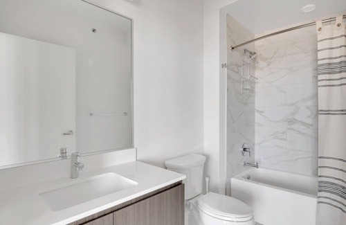 River West Apartment | Ideal River West 2BR w/ Rooftop & Gym, steps to Blue Line, by Blueground