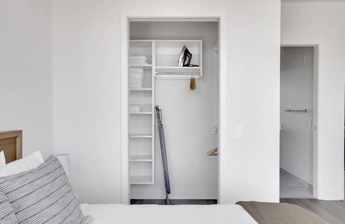 River West Apartment | Ideal River West 2BR w/ Rooftop & Gym, steps to Blue Line, by Blueground
