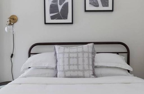 Near South Side Apartment | Modern apartments on Michigan avenue