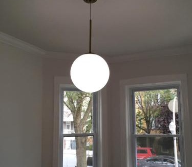 Logan Square Apartment | Modern Logan Square 1 bedroom Flat