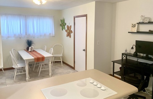 Decatur House | Newcastle Estate: 3 Bdrm Bungalow