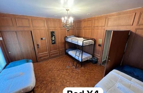 Calumet Heights Hostel | Pill Hill Mansion